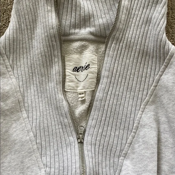 Aerie Gray Quarter Zip Up Sweater with Ribbed Cuffs - Picture 4 of 7